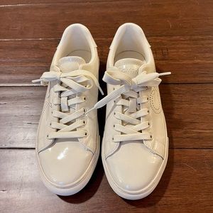 Calvin Klein Patent Lace-Up Sneaker. Size: 8. Color: Off-White.